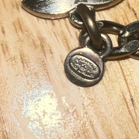 Authentic vintage Chanel belt - Picture 4 of 11